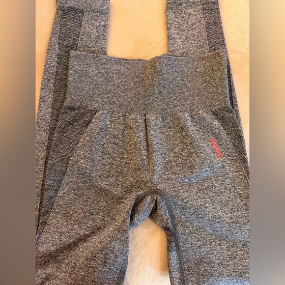 Selling three-piece gym shark bundle - Picture 3 of 8